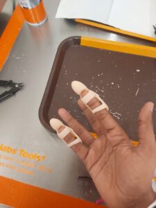 Prosthetics fingers2